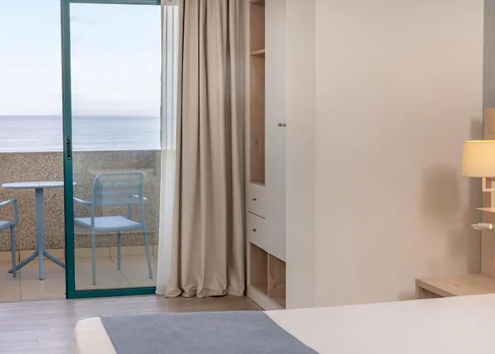 Hotell Alua Tenerife 4*